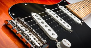 Guitar closeup - How pickups work